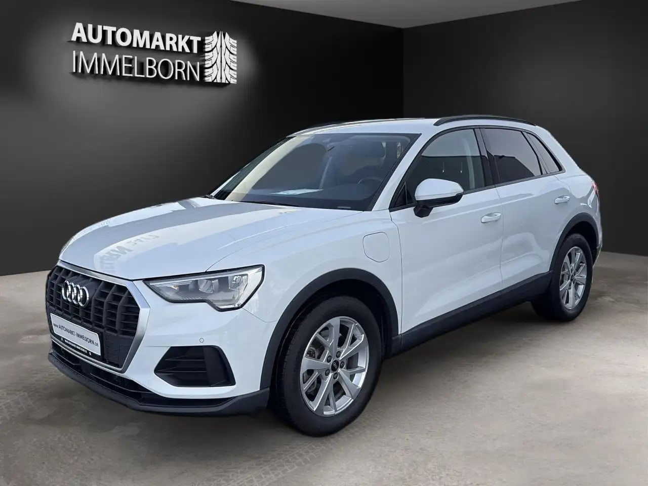Audi Q3 45 TFSI e LED*Navi*AHK*Virtual*ACC*Sound*18 2
