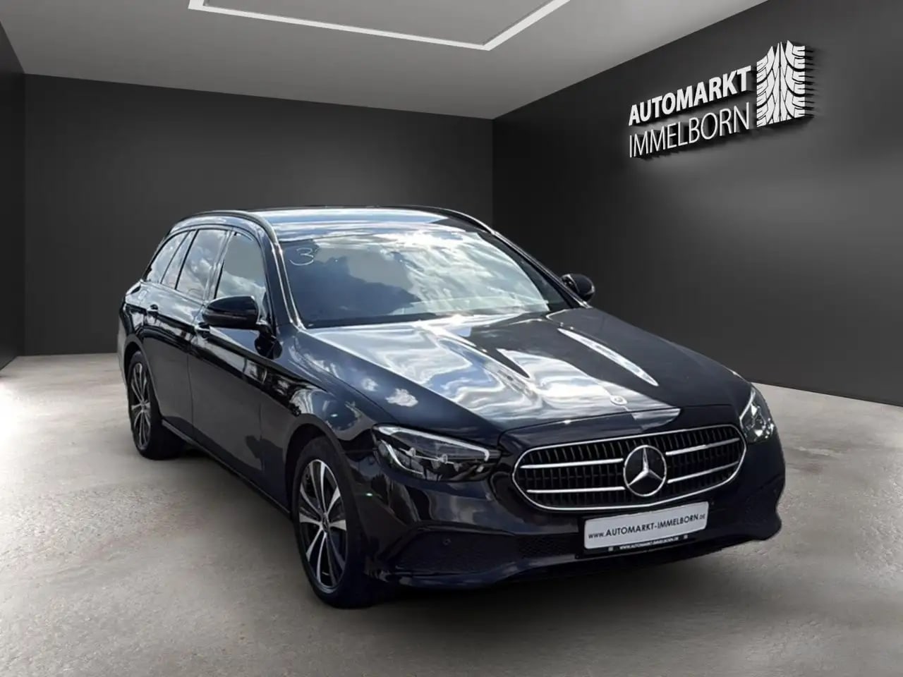 Mercedes-Benz E 300 e STHZG*Kamera*LED*TeilLeder*MBUX*SOH 96%* 2