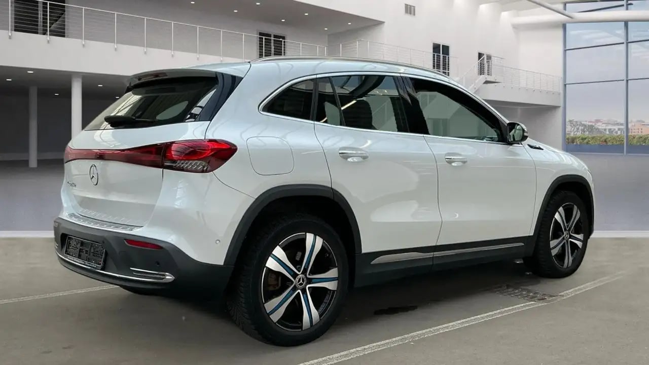 Mercedes-Benz EQA 250 SO95%*Sitzklima*Kamera*LED*19*VollDispla 4