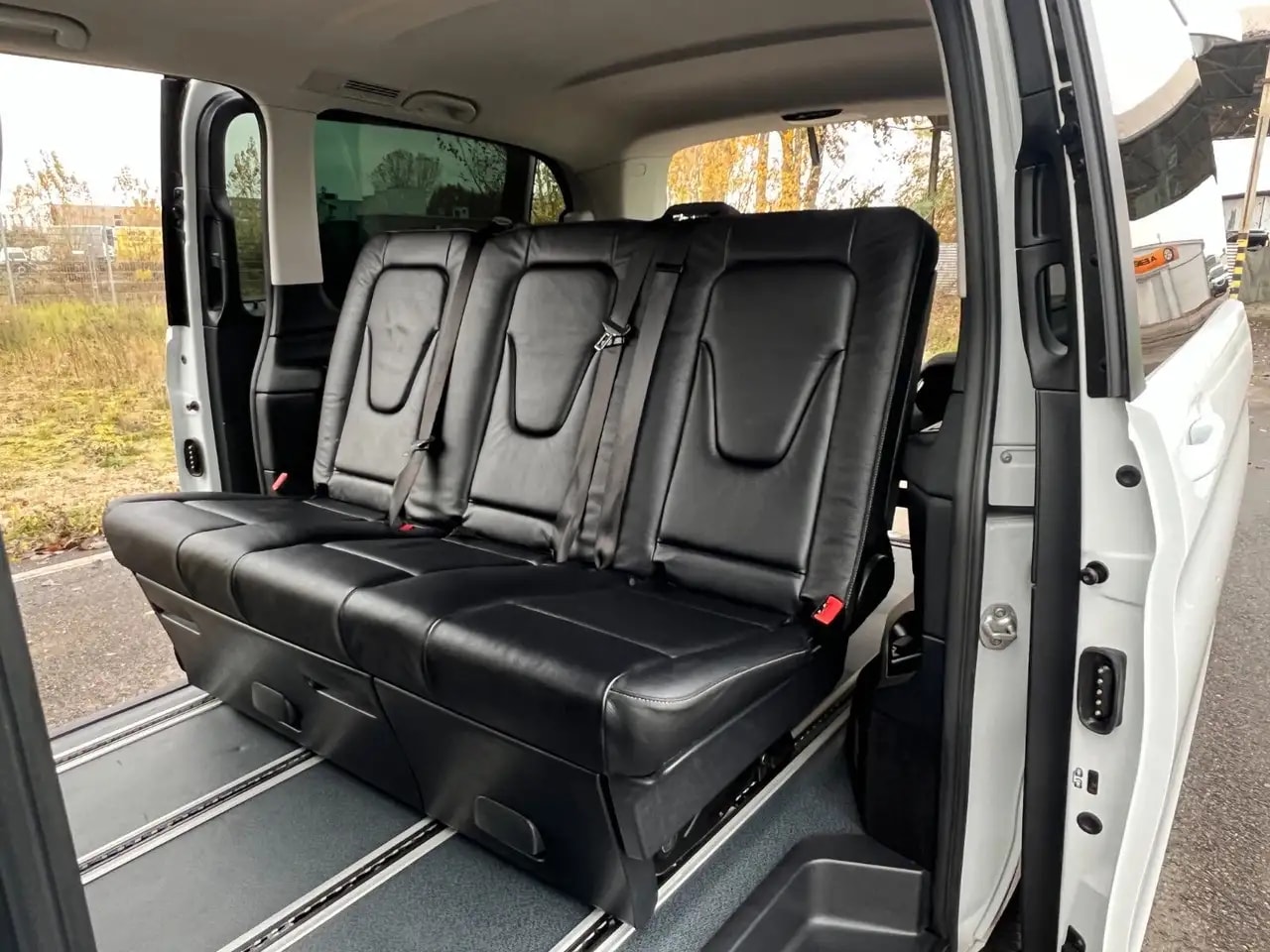 Mercedes-Benz V 300 d LANG 4MATIC NAVI LEDER KAMERA LIEGEPAKET 13