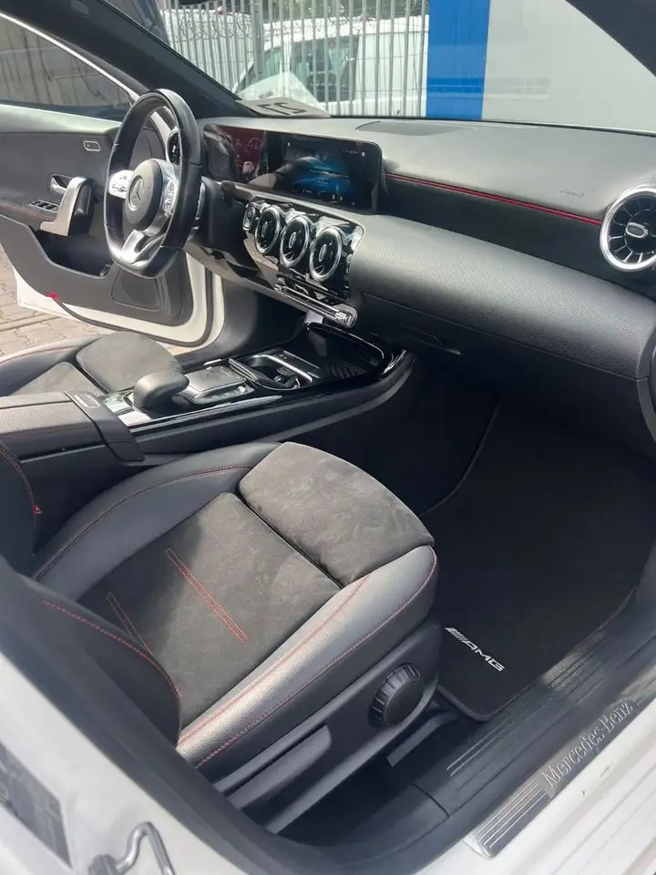 Mercedes-Benz A 180 2xAMG-LINE PANORAMA LED NAVI PARKASSISTENT 14