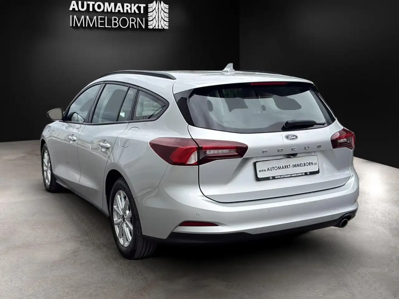 Ford Focus CConnect Kamera*LED*Navi*SHZ*LM*Tempo 10