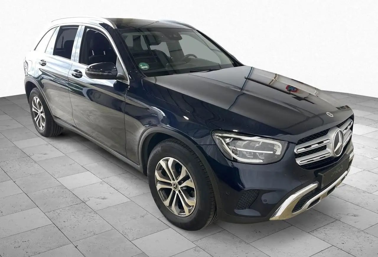 Mercedes-Benz GLC 220 d Panorama*Distro*Kamera*LED*Navi*AHK 2