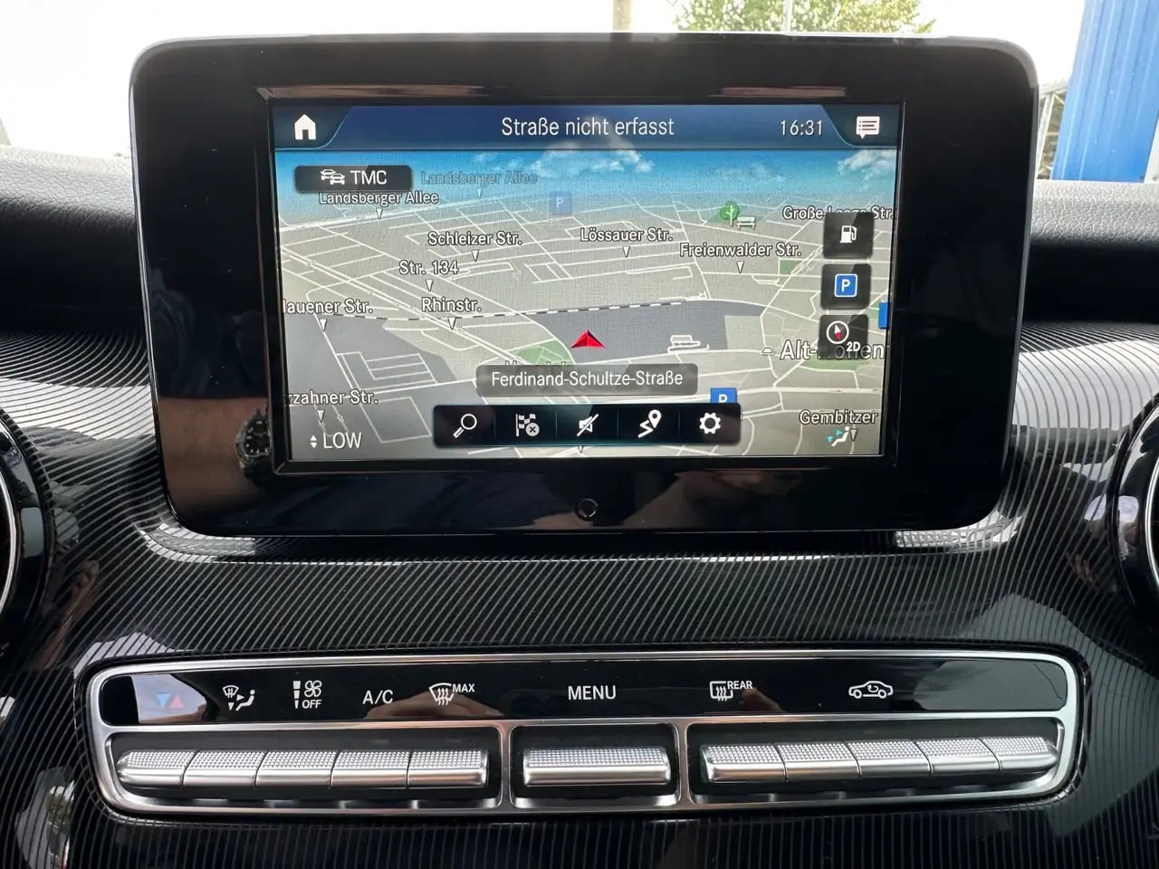 Mercedes-Benz V 220 V220 d LANG 4M 9G WEBASTO NAVI MBUX AHK 7-SITZER 18