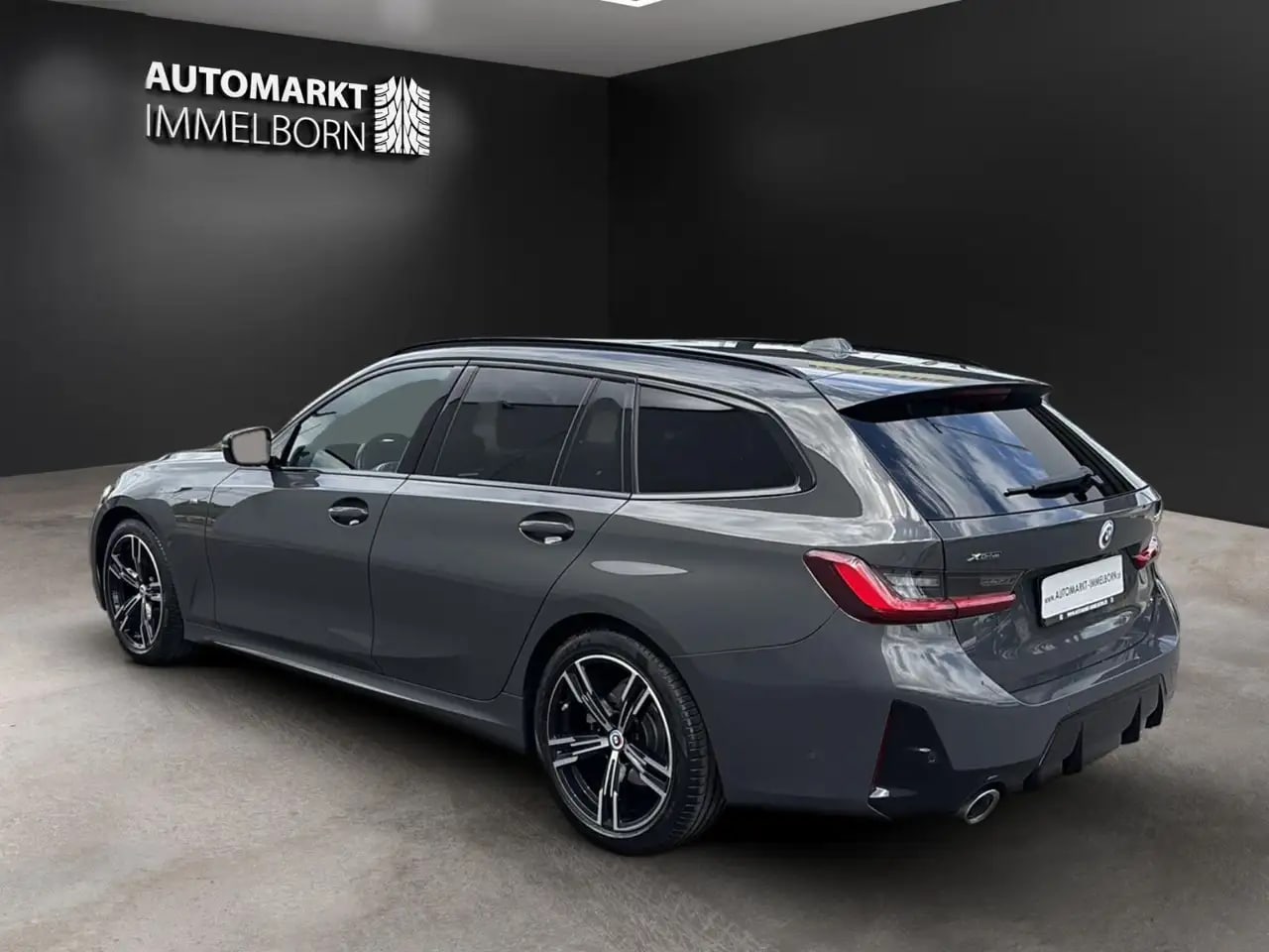 BMW 320 d xD M Sport Pano*HUD*LED*HiFi*Kamera*Memory 5