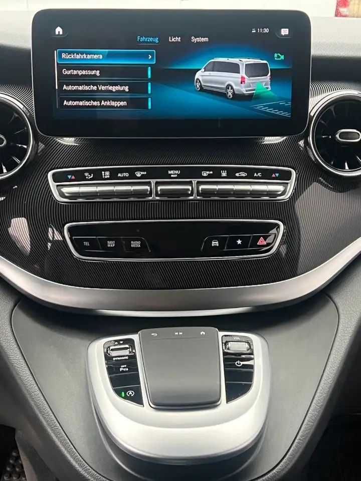 Mercedes-Benz V 300 V300d LANG SPORTPAKET LEDER LED STANDHEIZUNG AHK 19