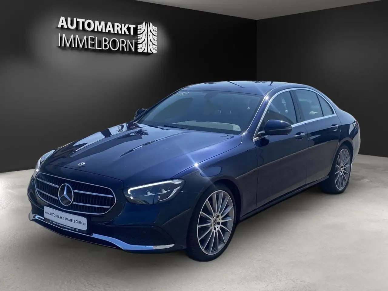 Mercedes-Benz E 200 AMG 20*VollLeder*LED*Memory*Wides 4