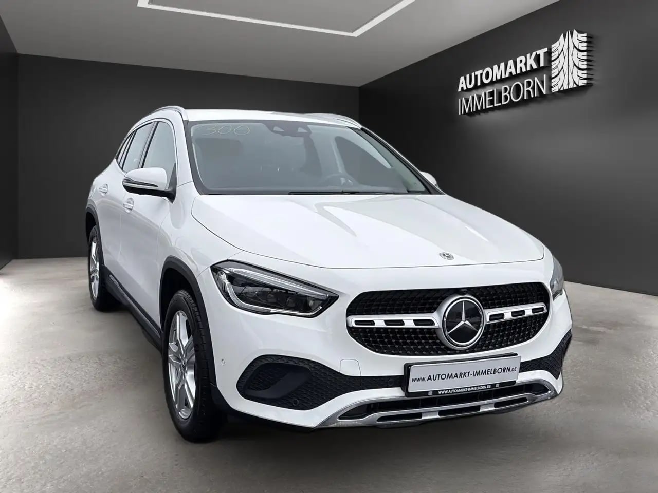 Mercedes-Benz GLA 250 e Mubeam*Distro*360*AHK*HUD*DAB*18* 2