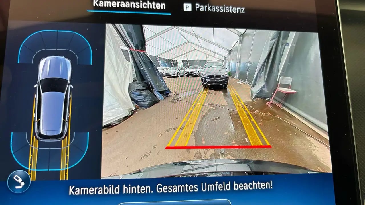 Mercedes-Benz C 300 e Memory*Distro*AHK*SPUR*TW*Kamera*Leder 9
