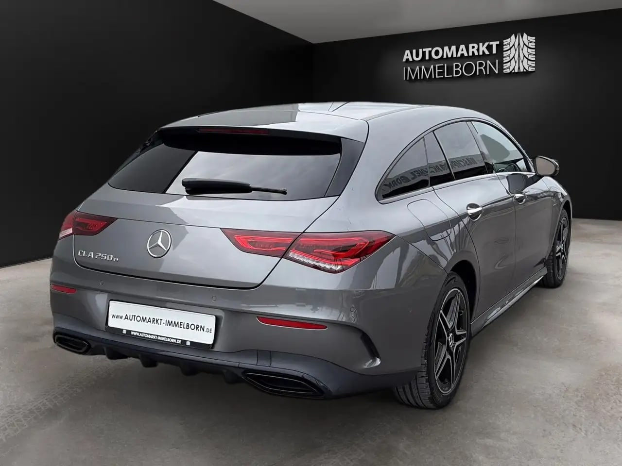 Mercedes-Benz CLA 250 AMG Pano*Distro*360*AHK*Burmes*SOH98% 11