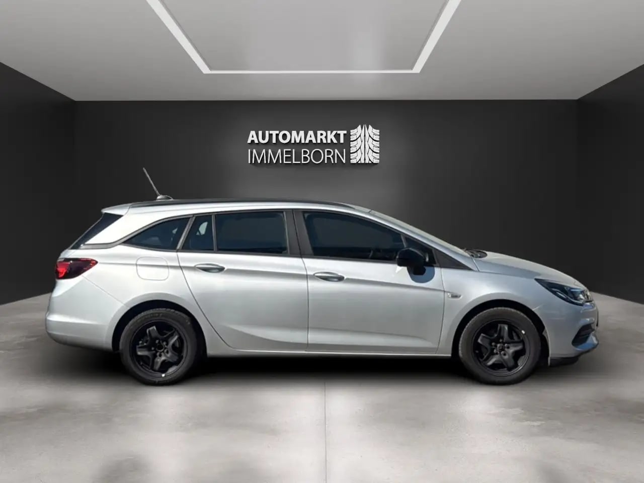 Opel Astra K Sports TourerEdition AHK*Navi*PDC*LED*DA 9