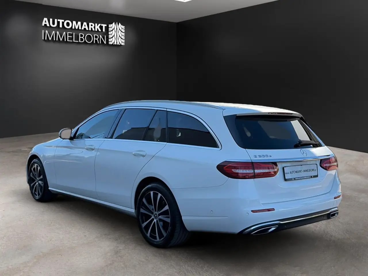 Mercedes-Benz E 300 e VollLeder*360*LED*DAB*Navitouch*SOH 94%* 6
