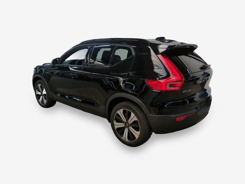 Volvo XC40 Core NAVI LED SHZ RFK AHK 3