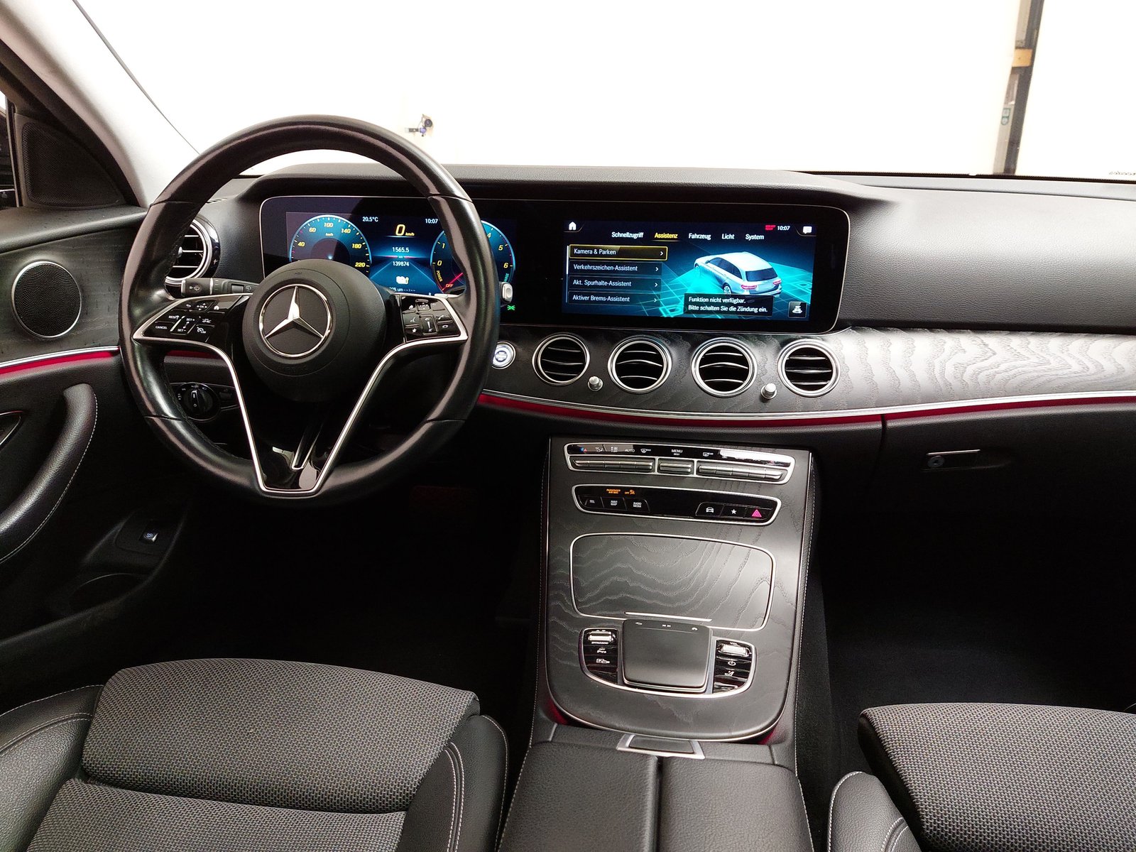 Mercedes-Benz E 300 T de AMG-Line AMG-LINE NAVI KLIMAAUT LED RADIO 13