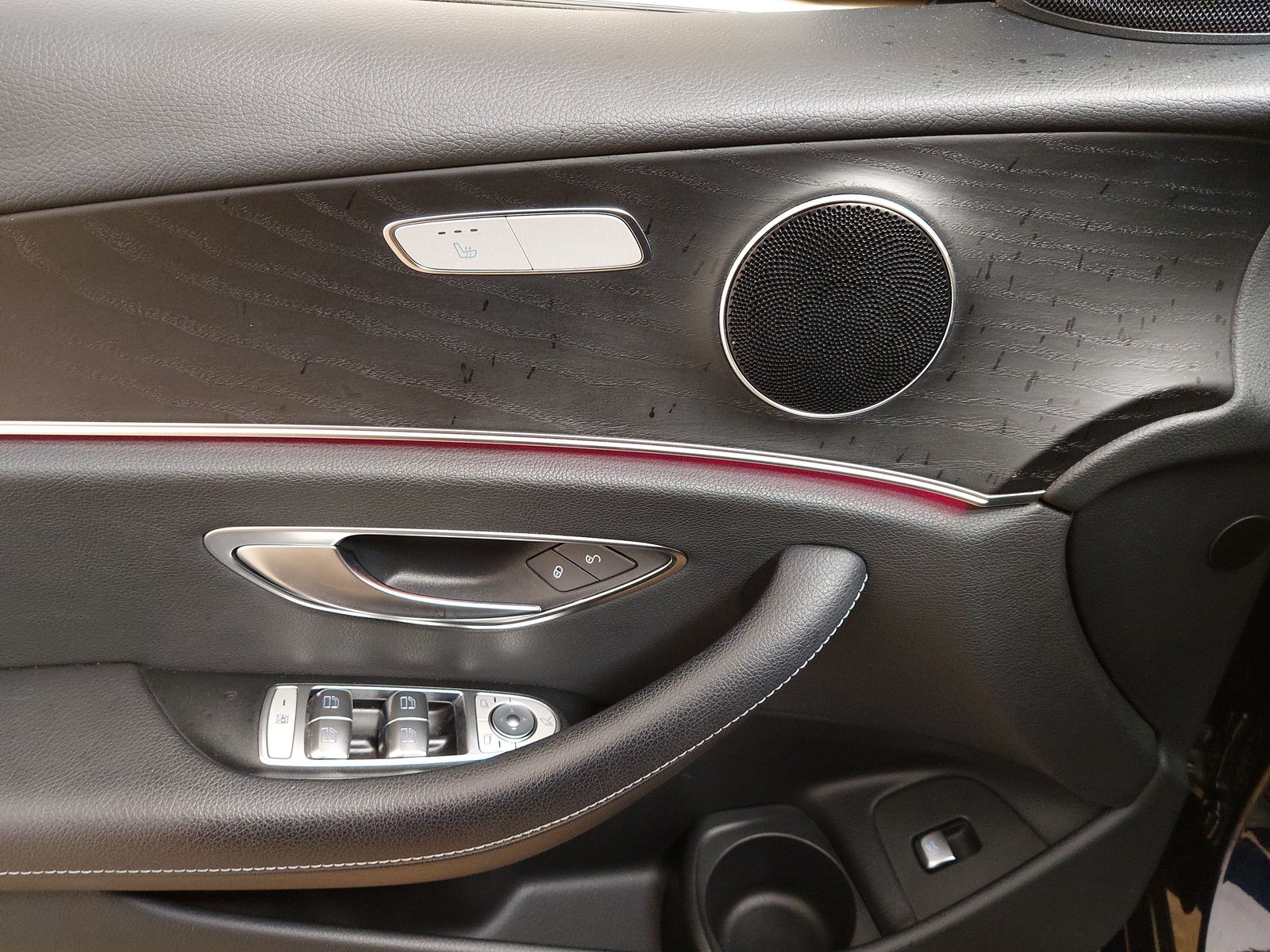Mercedes-Benz E 300 T de AMG-Line AMG-LINE NAVI KLIMAAUT LED RADIO 5