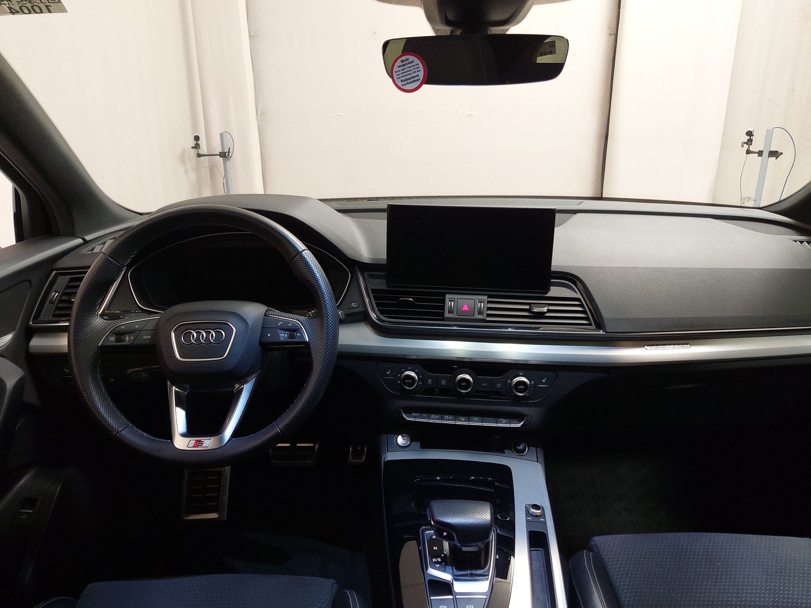 Audi Q5 40 TDI Qu. S-Line LED AHK Pano Sound 13