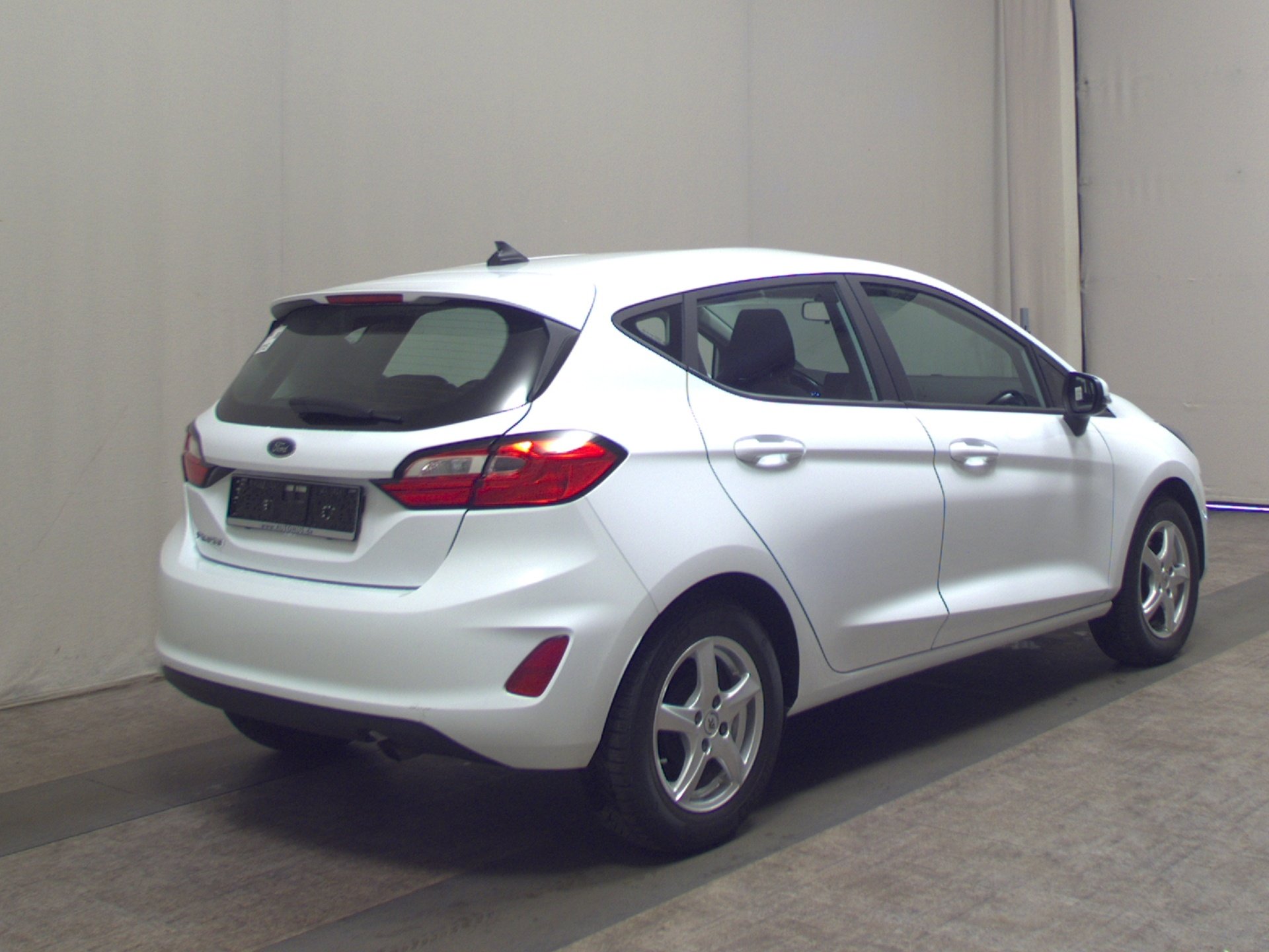 Ford Fiesta 1.1 Cool&Connect Navi LED 4