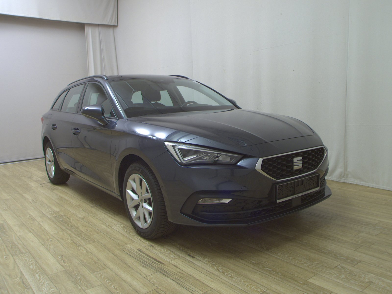 Seat Leon Sportstourer 2.0 TDI Style NAVI LED SHZ ACC LENKRADHZG 3