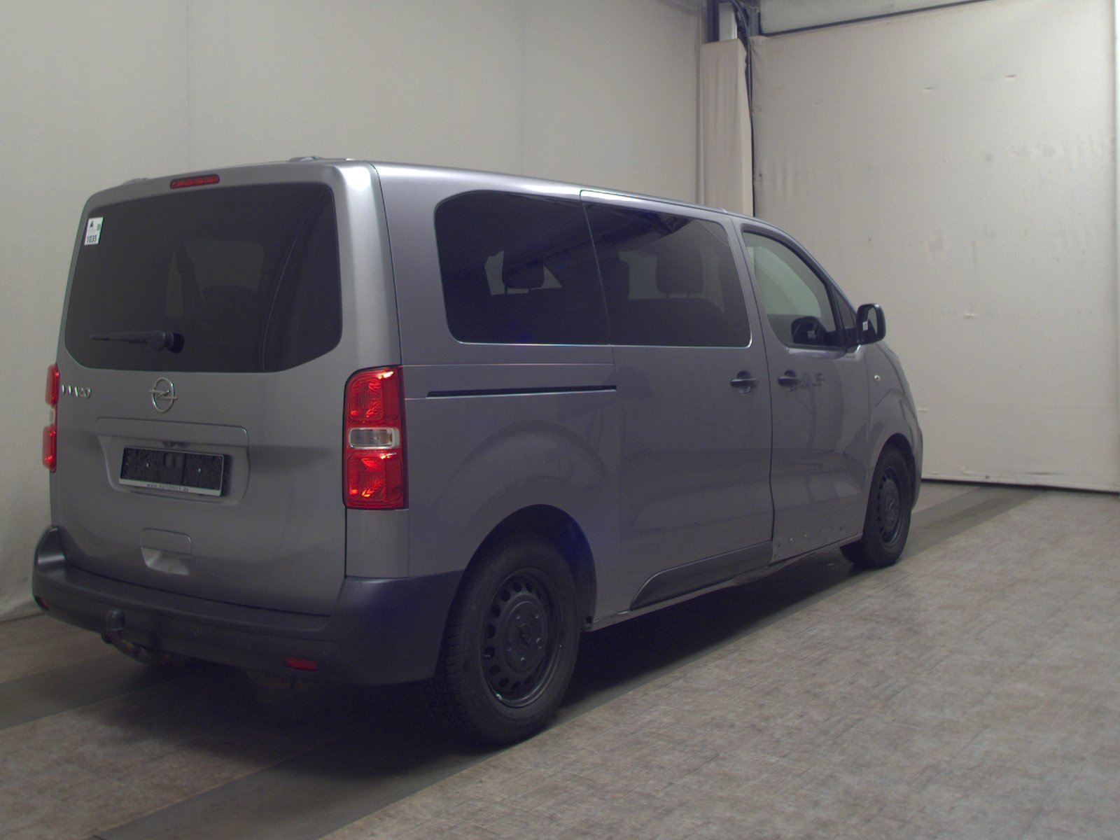 Opel Vivaro 2.0 D 9-Sitze Navi RKF AHK 4