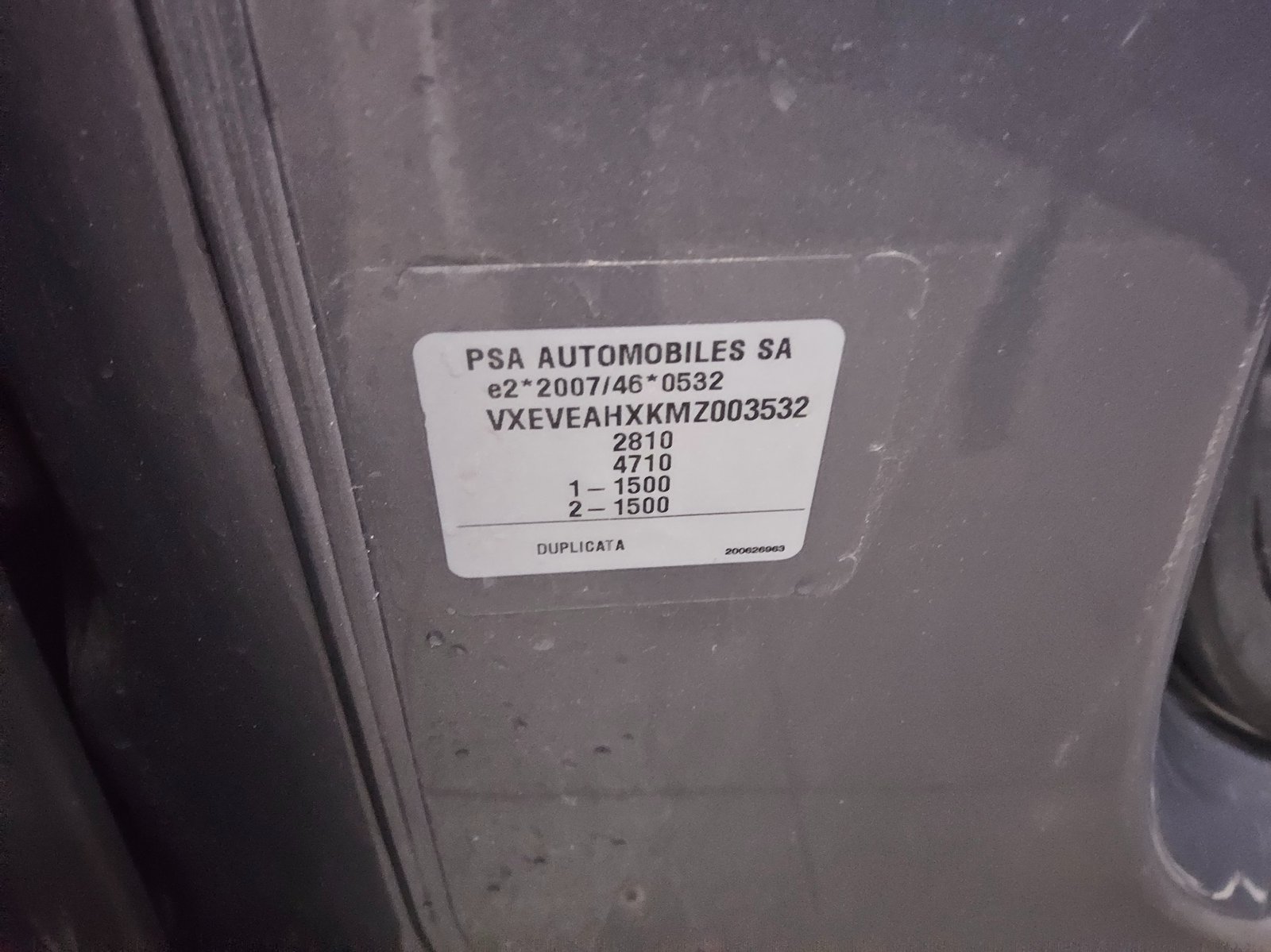 Opel Vivaro 2.0 D 9-Sitze Navi RKF AHK 13