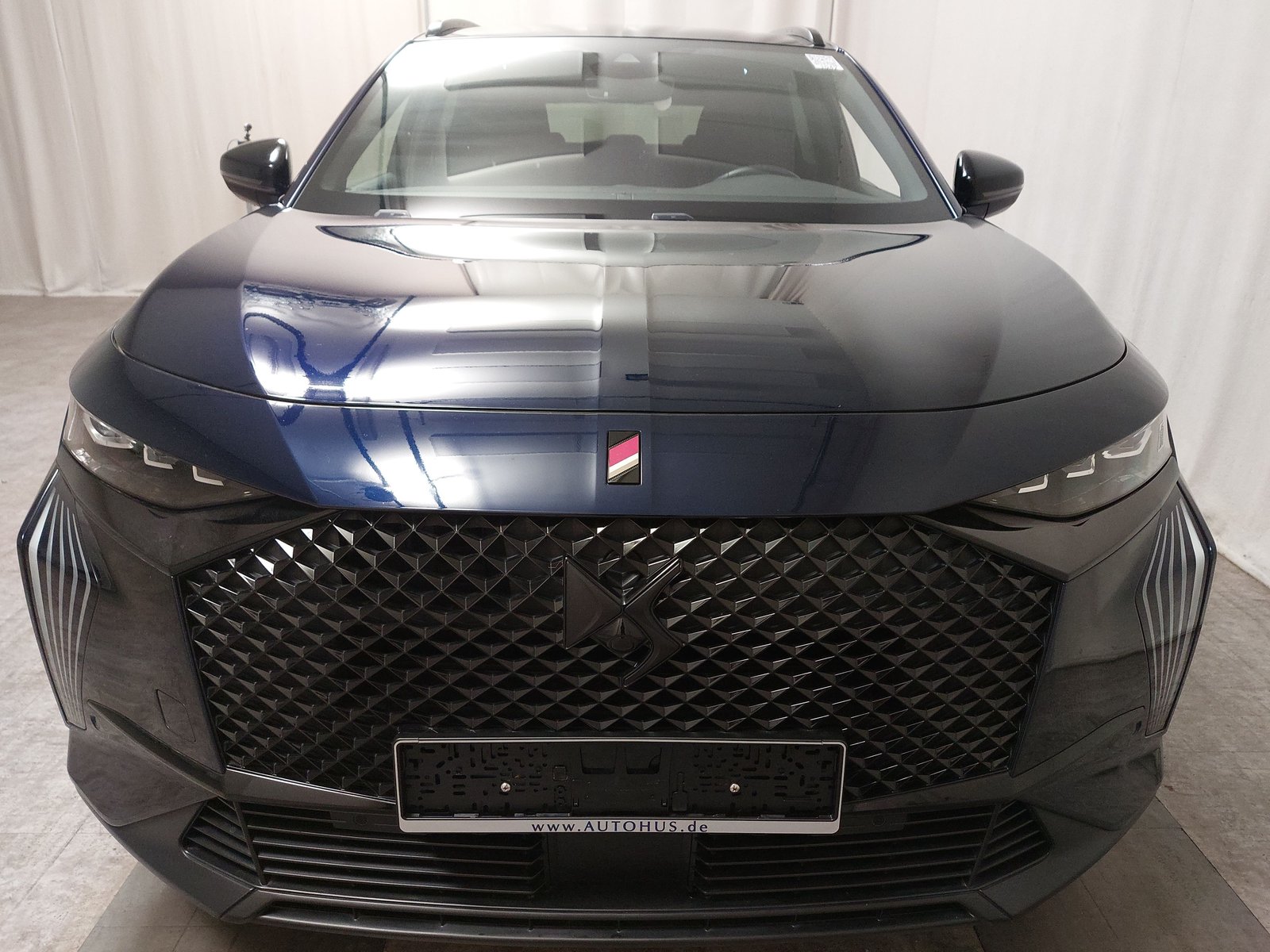 DS DS7 1.5 BlueHDI Performance Line NAVI LED LEDER SHZ RFK 9