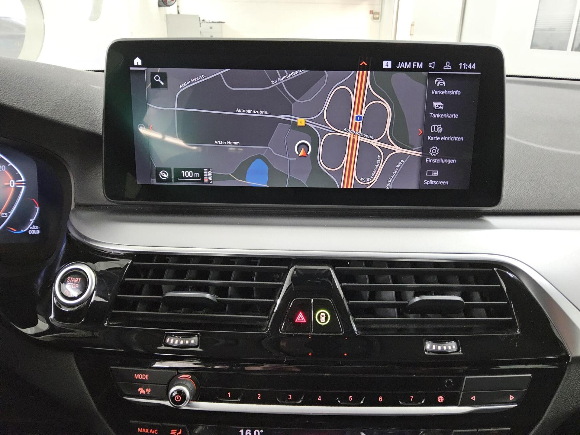 BMW 520dA Touring Navi LED LC-Pro RfK AHK PDC Shz 7