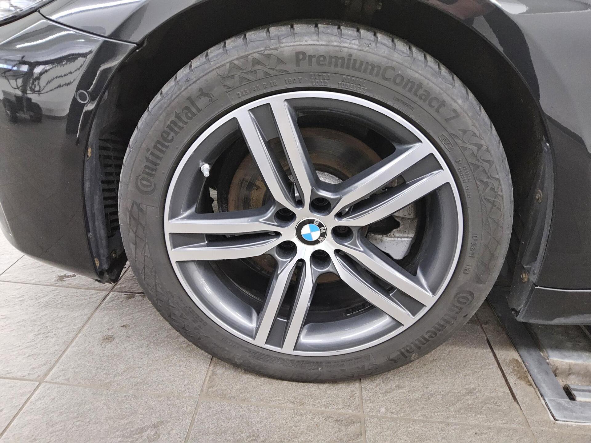 BMW 520dA Touring Navi LED LC-Pro RfK AHK PDC Shz 11