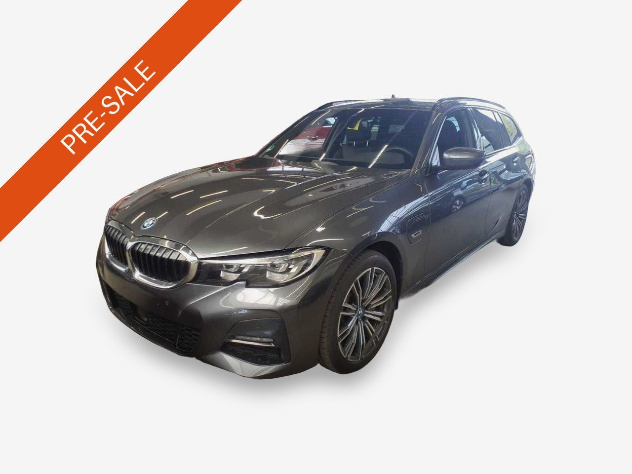 BMW 330e Touring M-Sport HiFi RFK 2