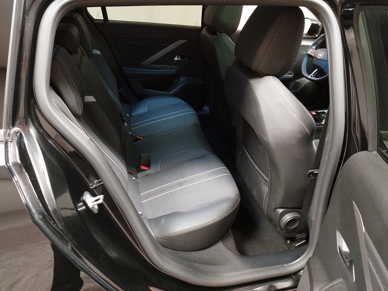 Opel Astra ST 1.5 D GS Line T-Leder Navi LED HuD Shz 12
