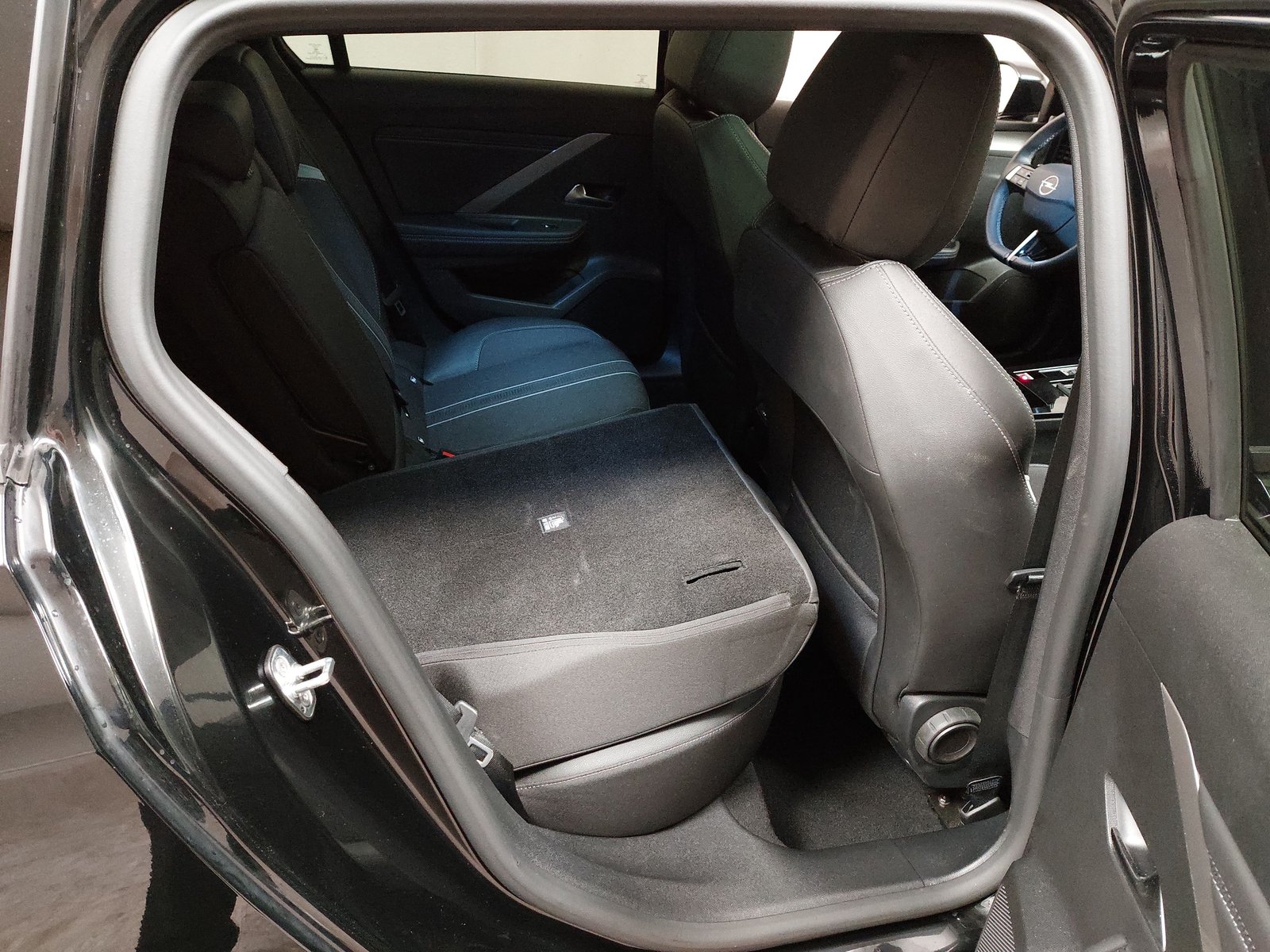 Opel Astra ST 1.5 D GS Line T-Leder Navi LED HuD Shz 11