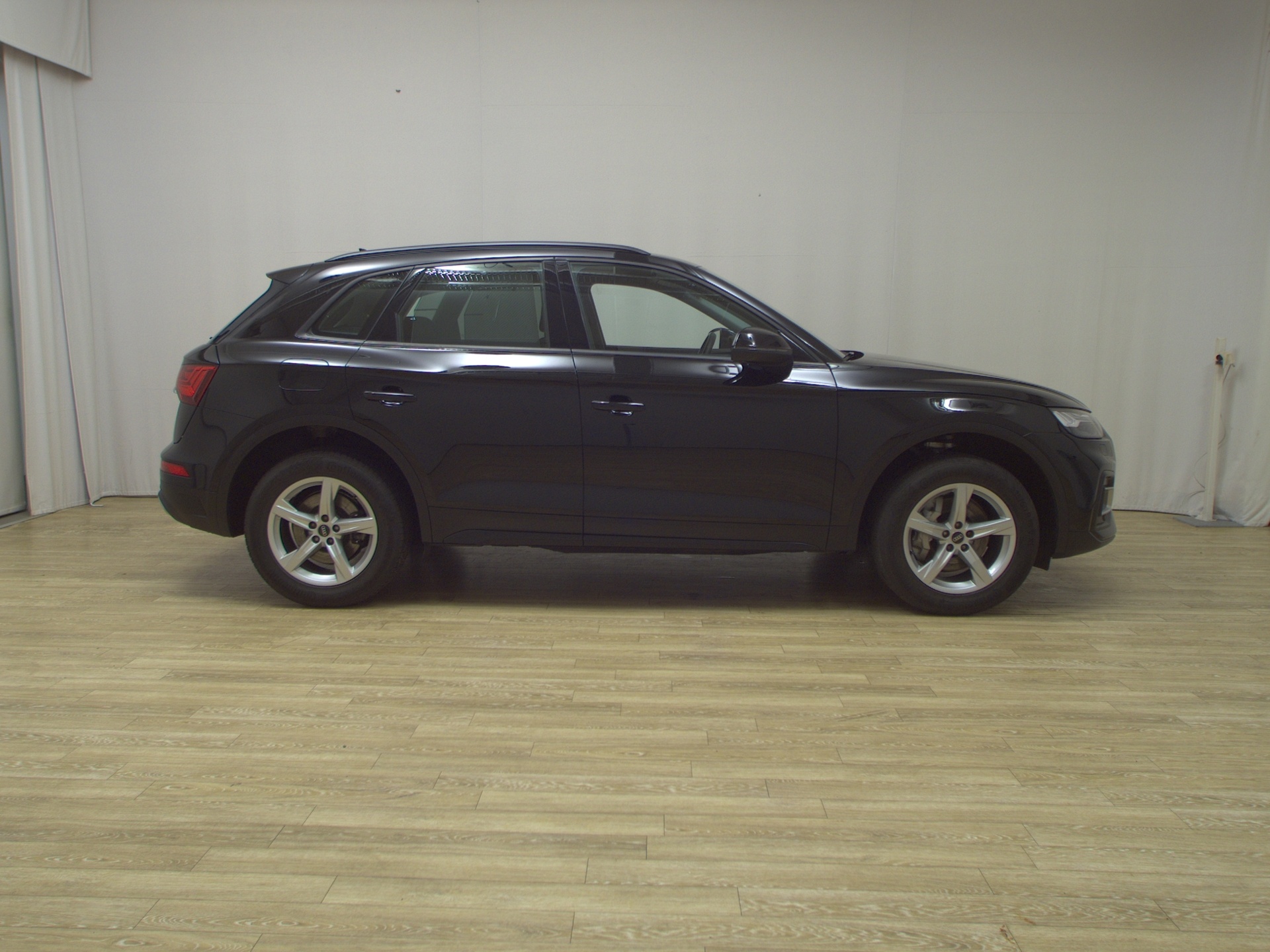 Audi Q5 40 TDI Qu. Navi Matrix vc+ HuD RFK ACC