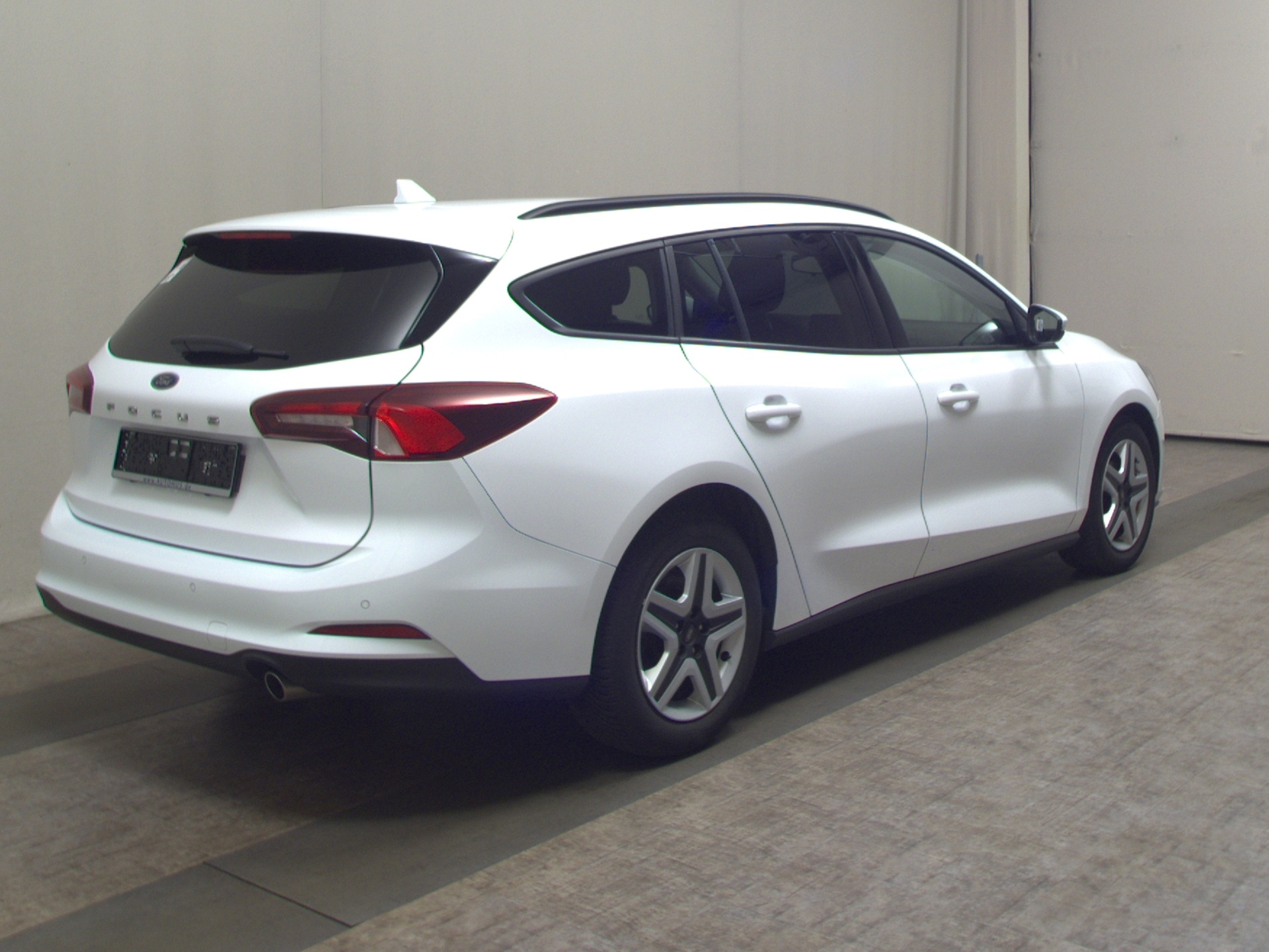 Ford Focus Turnier 1.5 EB Cool&Connect Navi LED Shz 4