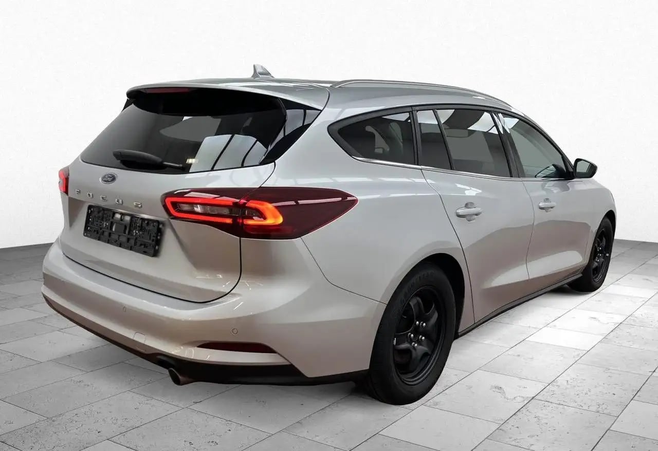 Ford Focus Titanium LED*LM*DAB*NaviGroß*Winterpaket 4