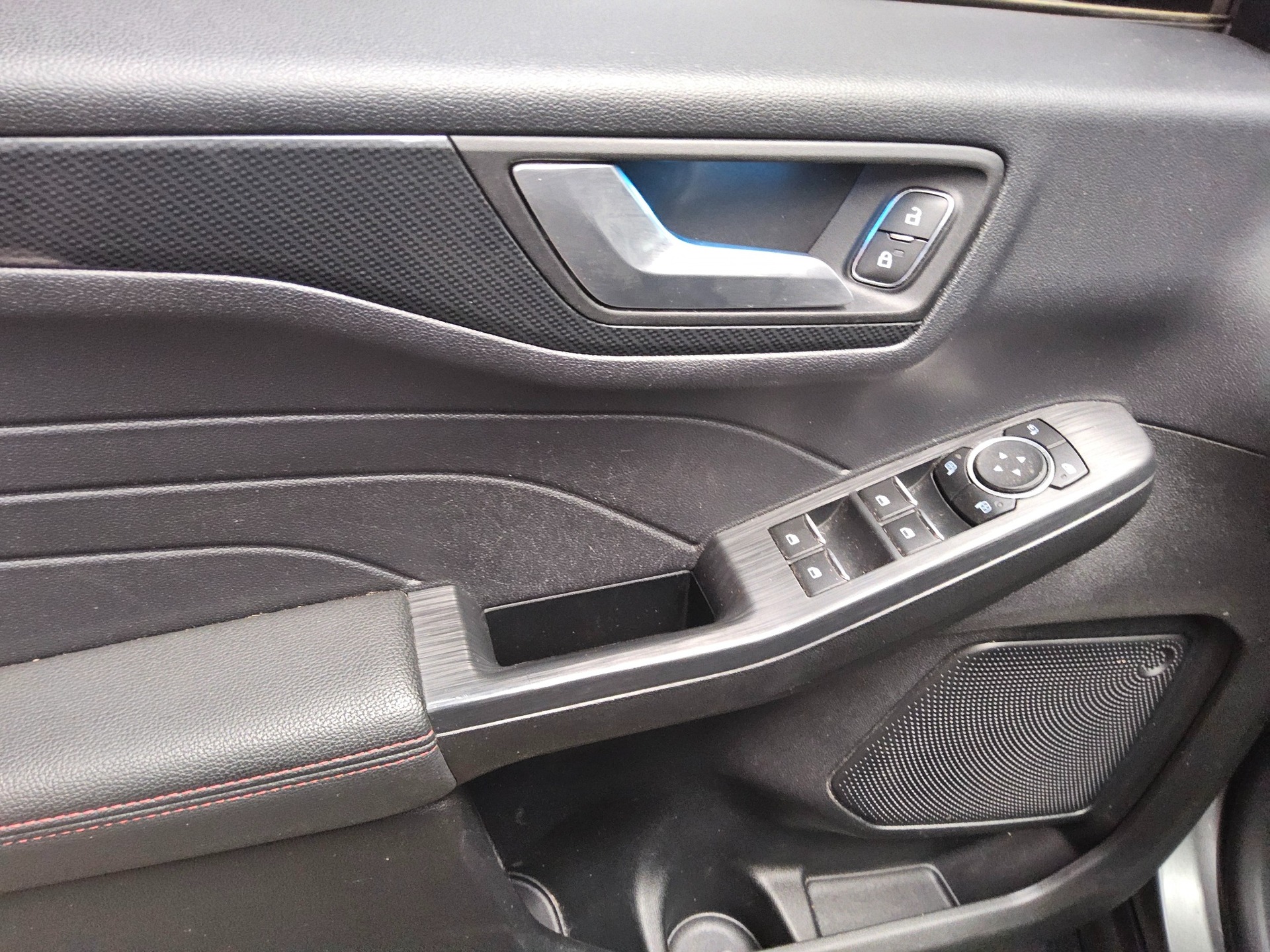 Ford Kuga 2.0 EB ST-Line X Navi LED vc RfK AHK HuD 10