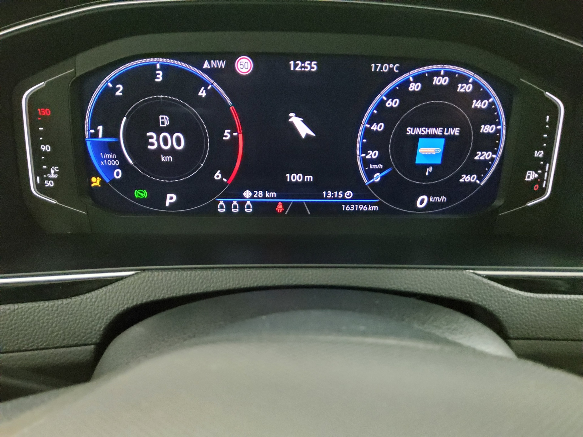 Volkswagen Passat Var. 2.0 TDI Business Navi LED DC AHK RFK 8