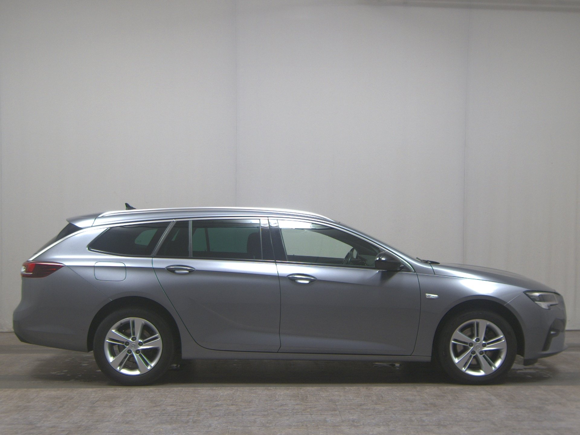 Opel Insignia ST 1.5 D Elegance Navi LED T-Leder AHK