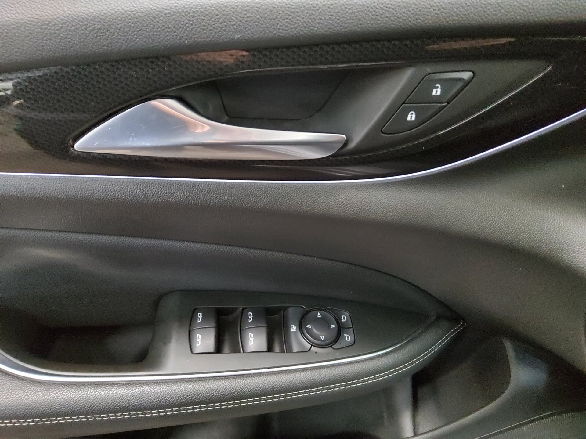 Opel Insignia ST 1.5 D Elegance Navi LED T-Leder AHK 9