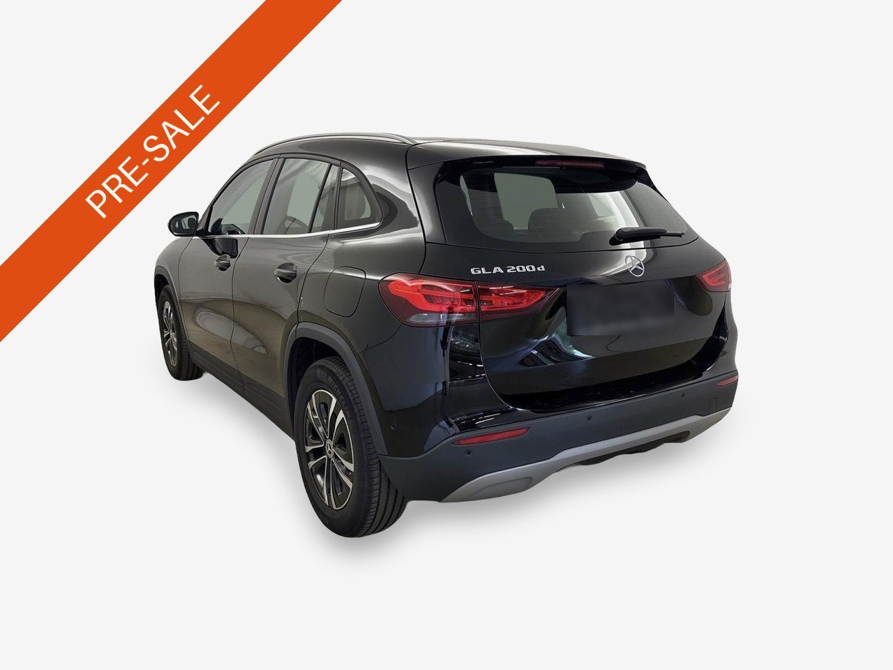 Mercedes-Benz GLA 200 d Style NAVI SHZ RFK ACC AHK 3