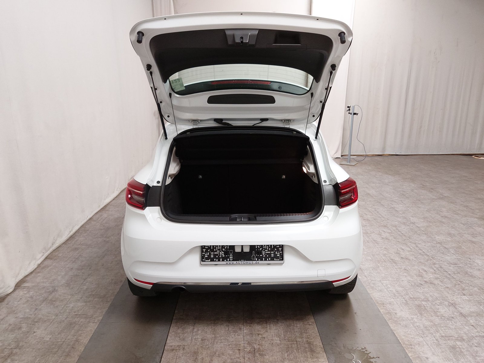 Renault Clio 0.9 TCe Experience LED BT SPURHALTE 15
