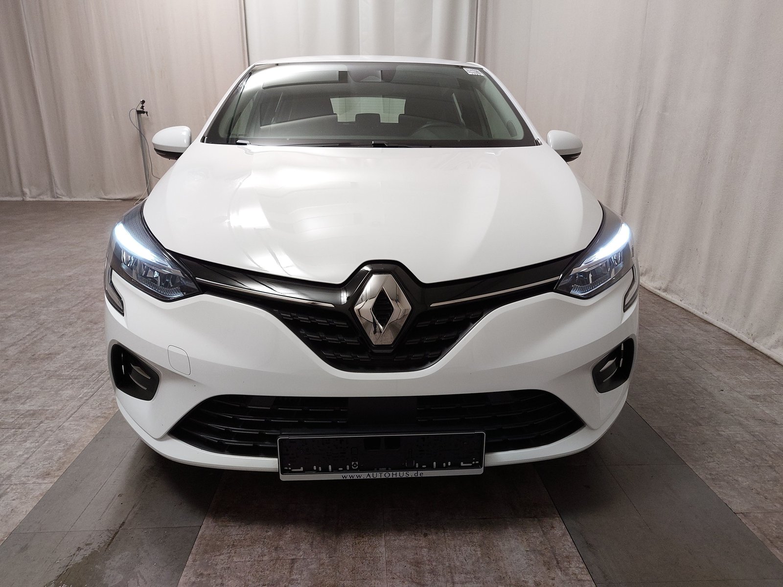 Renault Clio 0.9 TCe Experience LED BT SPURHALTE 9