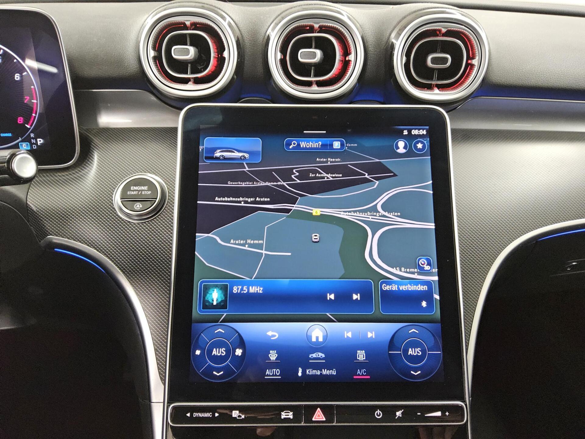 Mercedes-Benz C 180 T Avantgarde Navi LED RFK AHK Distronic+ 7