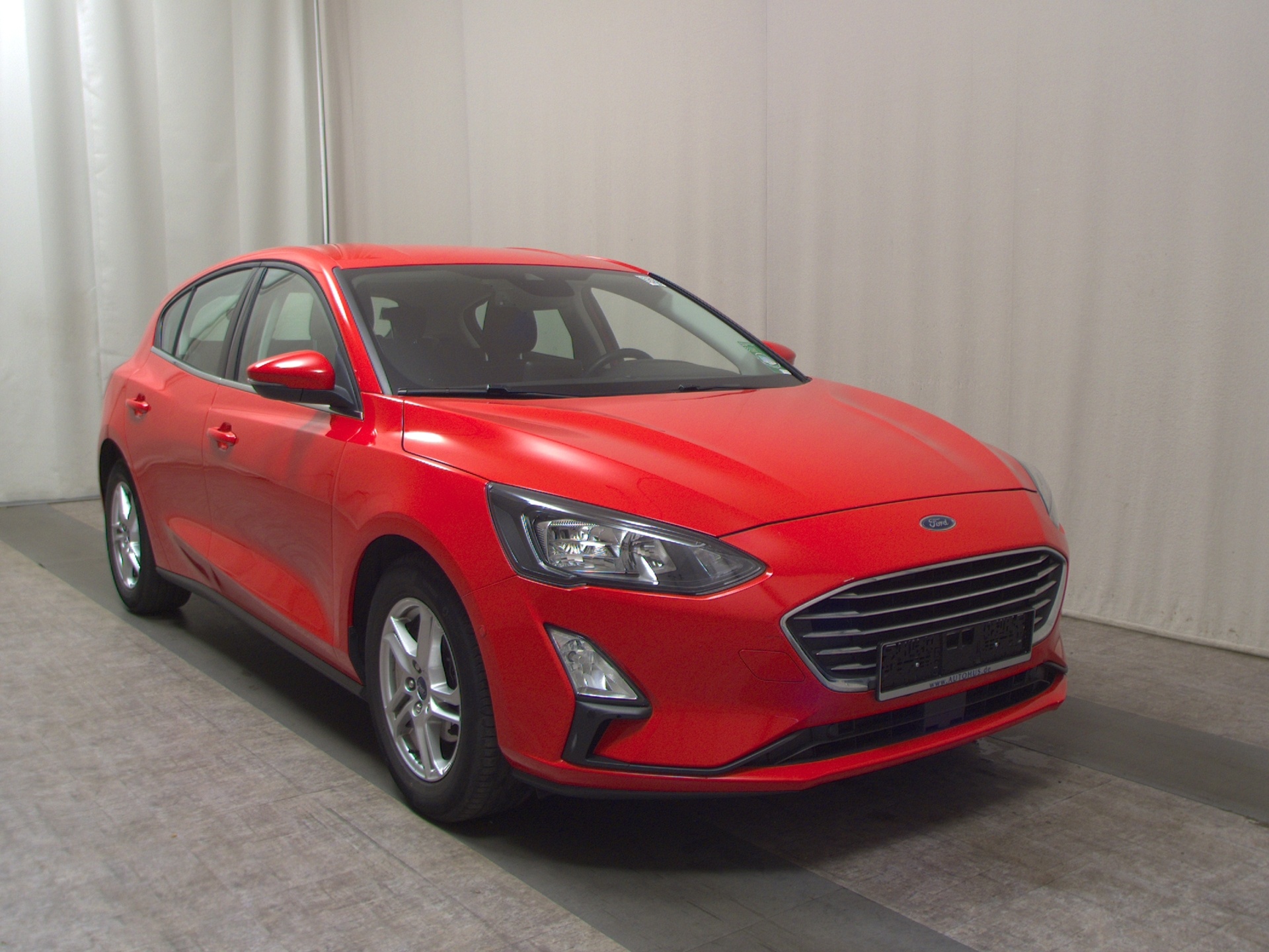 Ford Focus 1.0 EB Titanium Navi LED RfK ACC PDC Shz 3