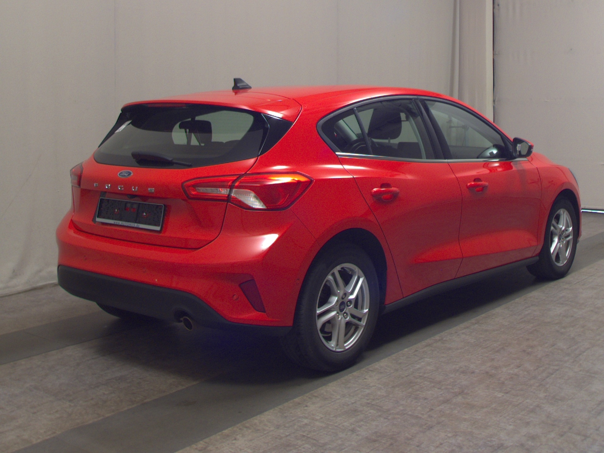 Ford Focus 1.0 EB Titanium Navi LED RfK ACC PDC Shz 4