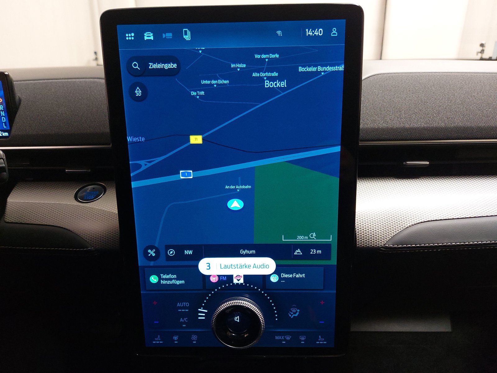 Ford Mustang Mach-E Leder Navi LED 360°- Kamera 17