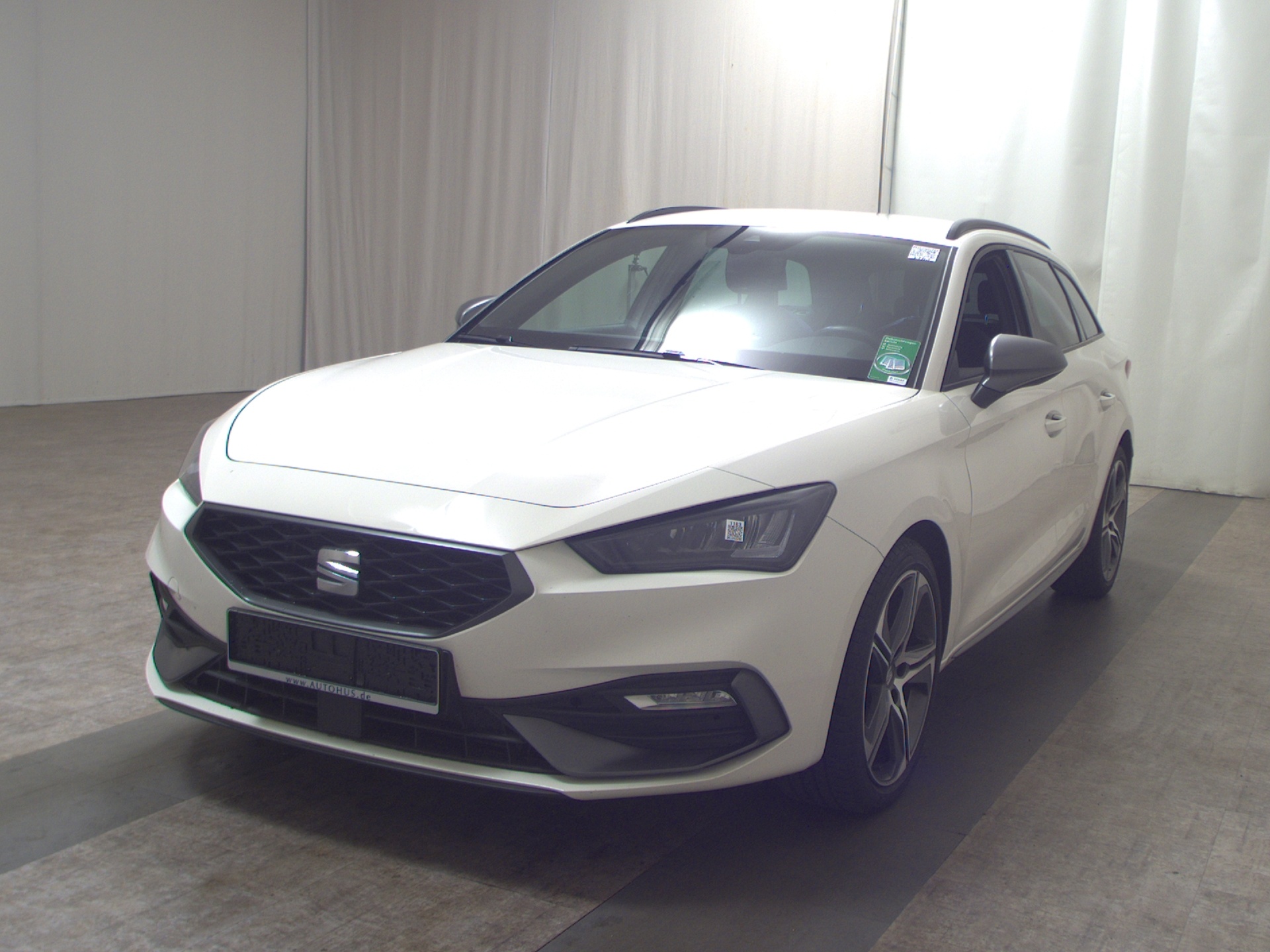 Seat Leon Sportstourer 2.0 TDI FR-Line Navi LED vc 2