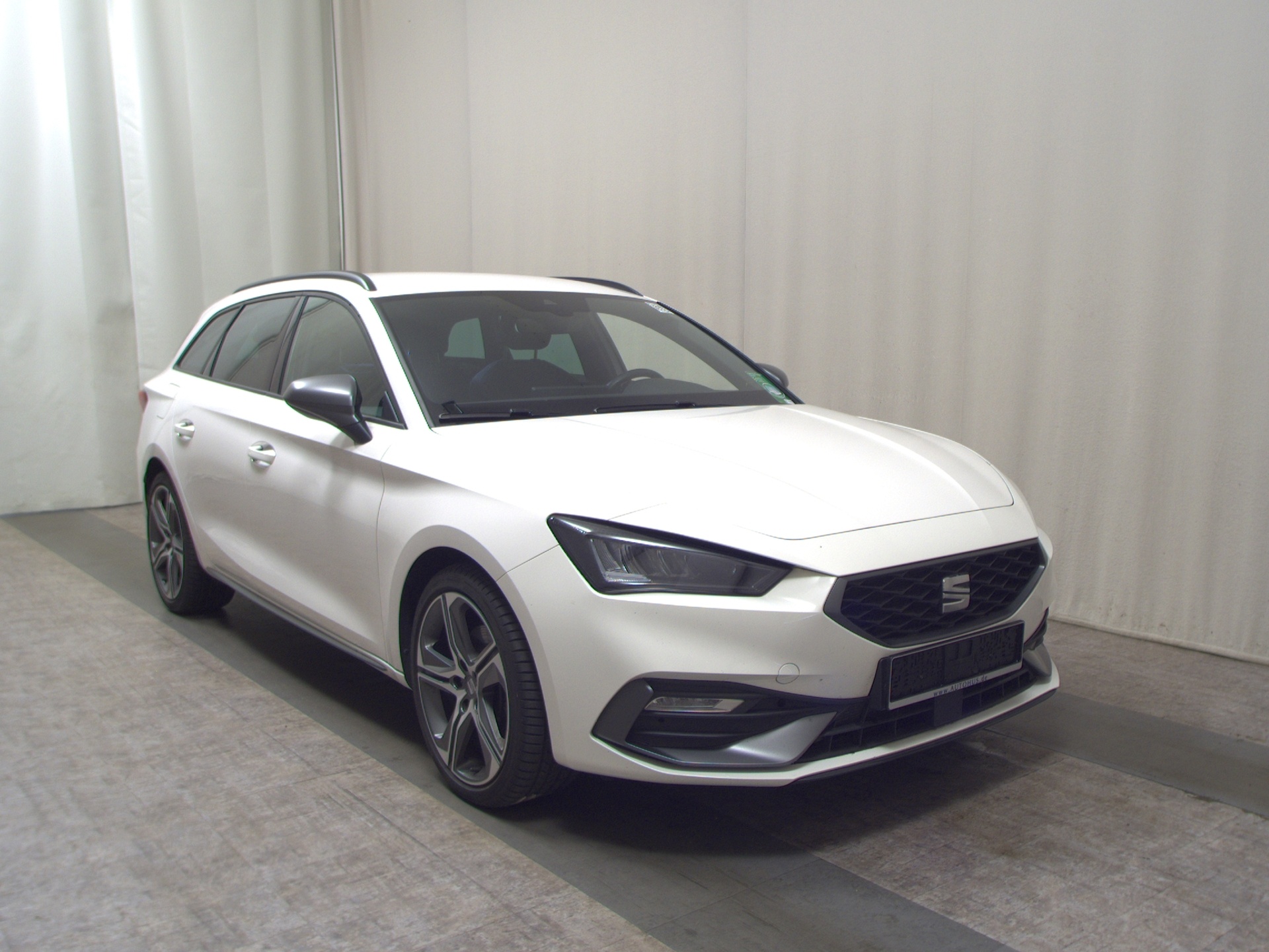 Seat Leon Sportstourer 2.0 TDI FR-Line Navi LED vc 3