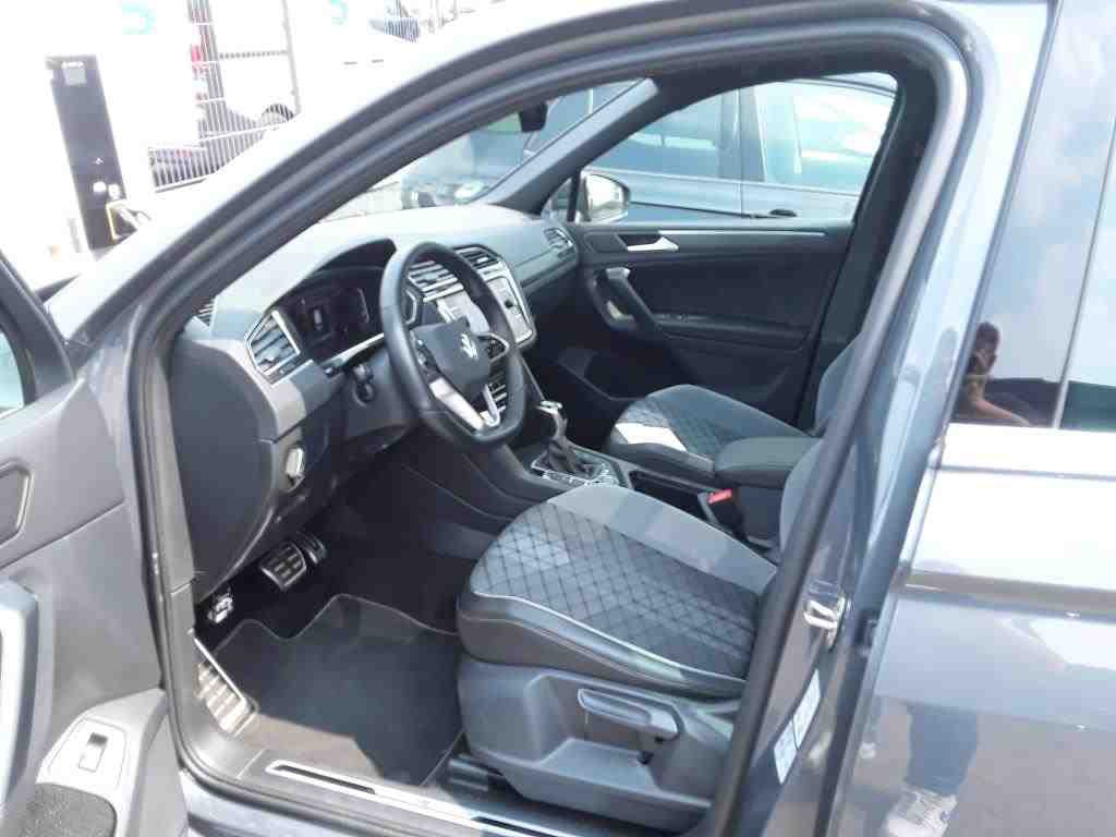 Volkswagen Tiguan 2.0 TDI 4M R-Line Navi LED AID Pano 6