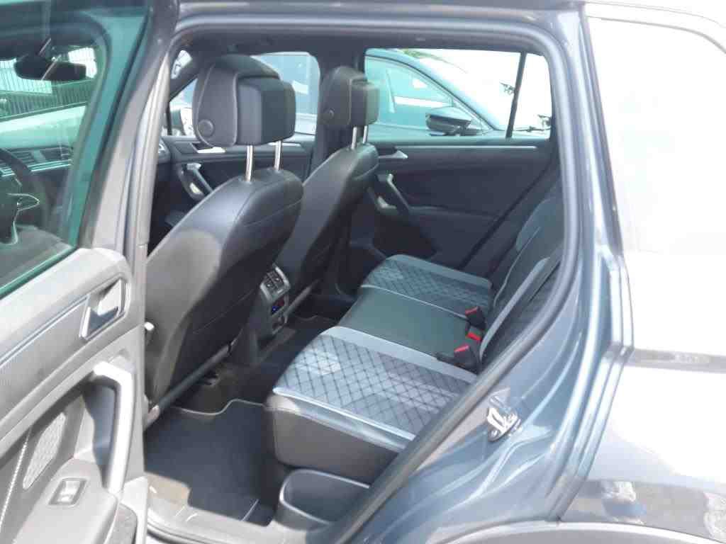 Volkswagen Tiguan 2.0 TDI 4M R-Line Navi LED AID Pano 7