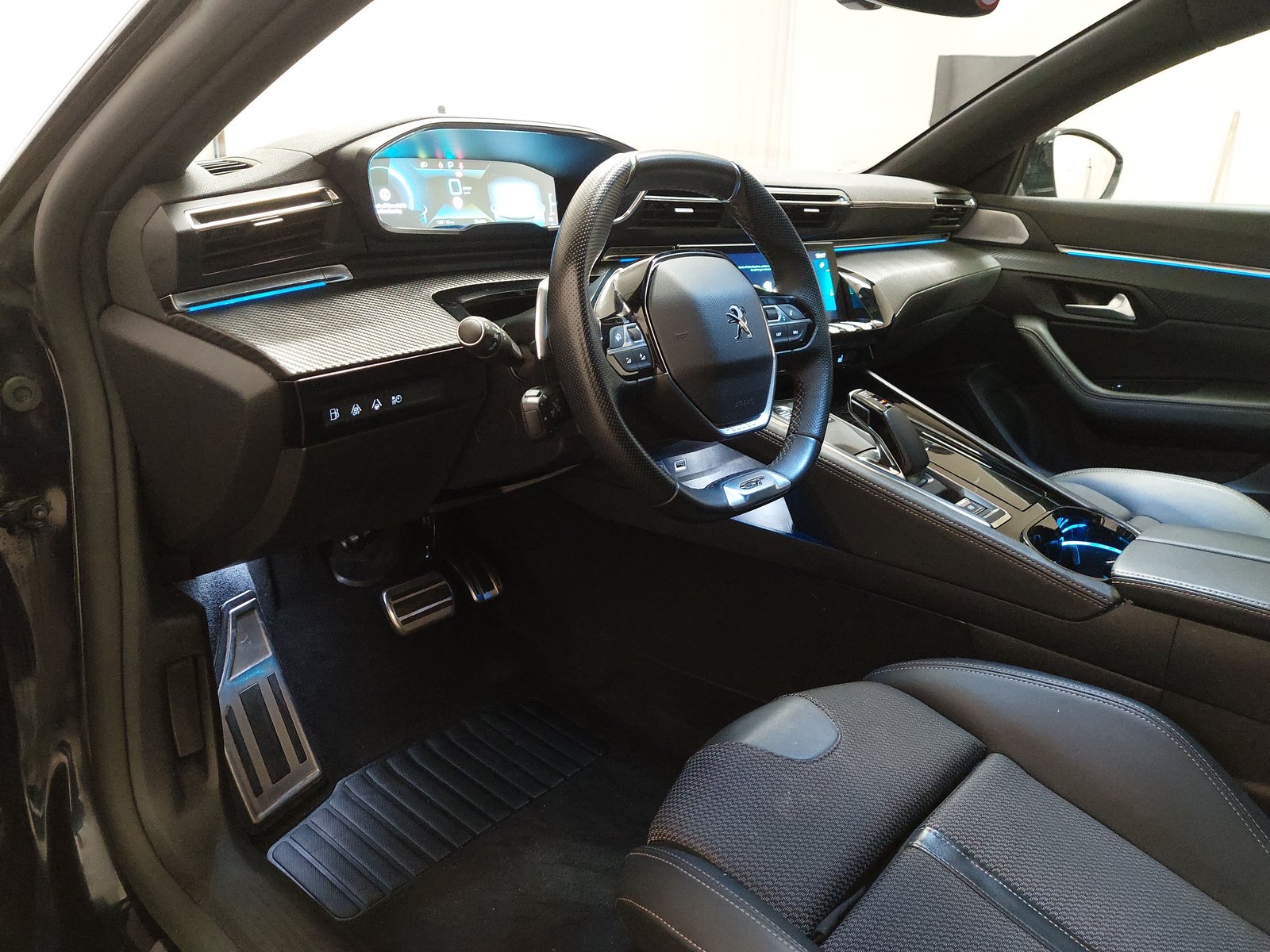 Peugeot 508 SW Hybrid 225 GT-Line T-Leder Navi LED 360° 6