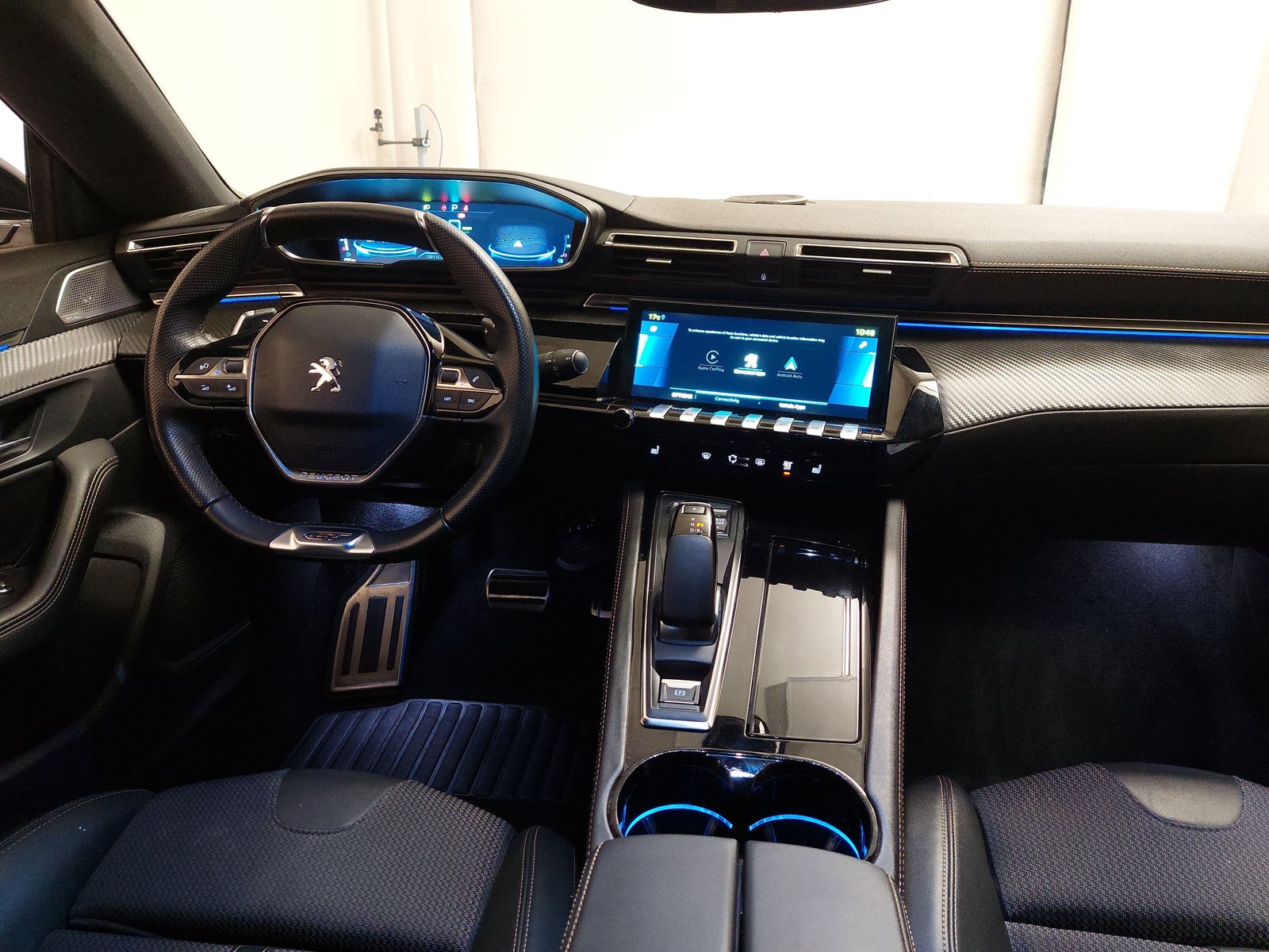 Peugeot 508 SW Hybrid 225 GT-Line T-Leder Navi LED 360° 18